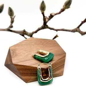 Emerald Green Crystal (Resin) Hoop Earring in Gold Tone 5-2#5